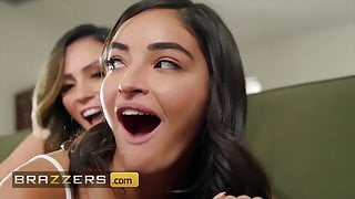 Hot And Mean – Ariella Ferrera Emily Willis